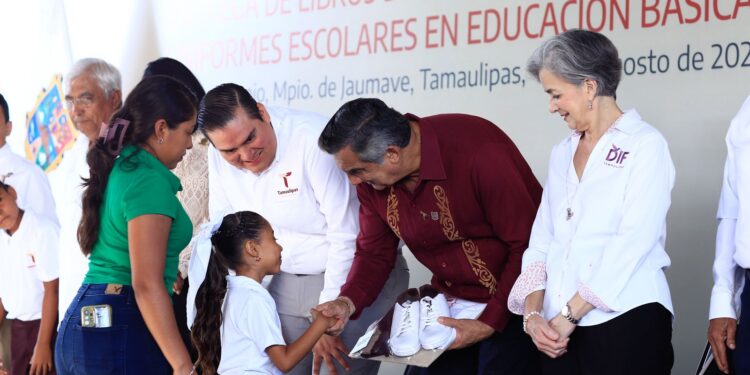 Pone en marcha Américo ciclo escolar 2024-2025; más de 340 mdp en apoyos educativos