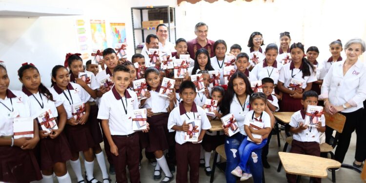 Pone en marcha Américo ciclo escolar 2024-2025; más de 340 mdp en apoyos educativos