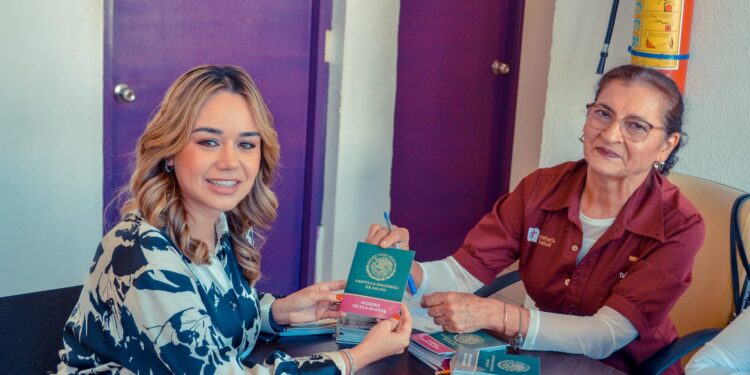 Entregará Secretaría de Salud cartillas gratuitas en DIF Victoria