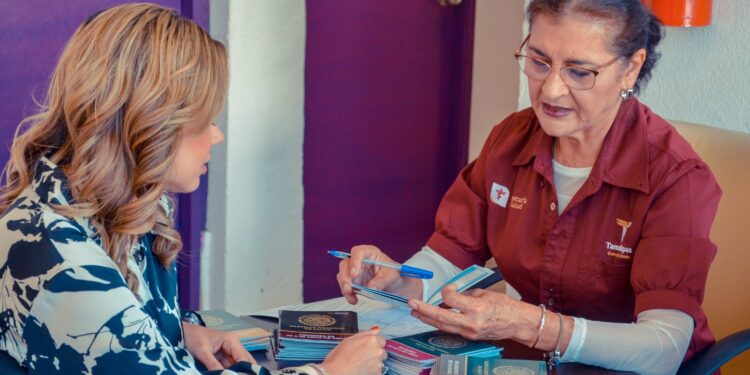 Entregará Secretaría de Salud cartillas gratuitas en DIF Victoria