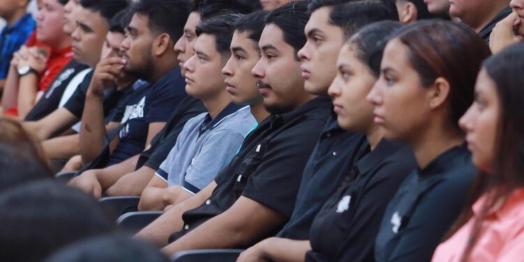 Egresados de USJT tienen un espacio laboral asegurado en la Secretaría de Seguridad Pública