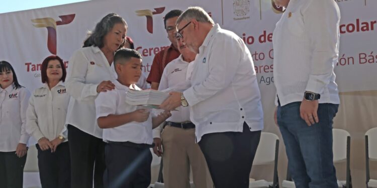Arranca Jesús Lavín Verástegui Ciclo Escolar 2024-2025 en Valle Hermoso