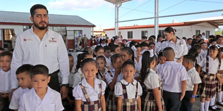 Arranca Jesús Lavín Verástegui Ciclo Escolar 2024-2025 en Valle Hermoso