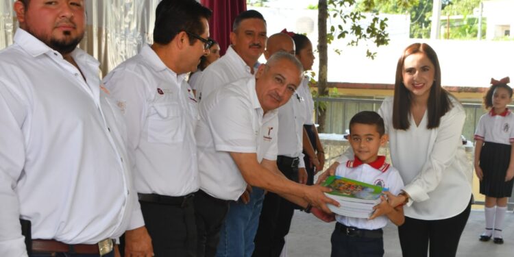 SSPT refrenda compromiso con la educación en Tamaulipas