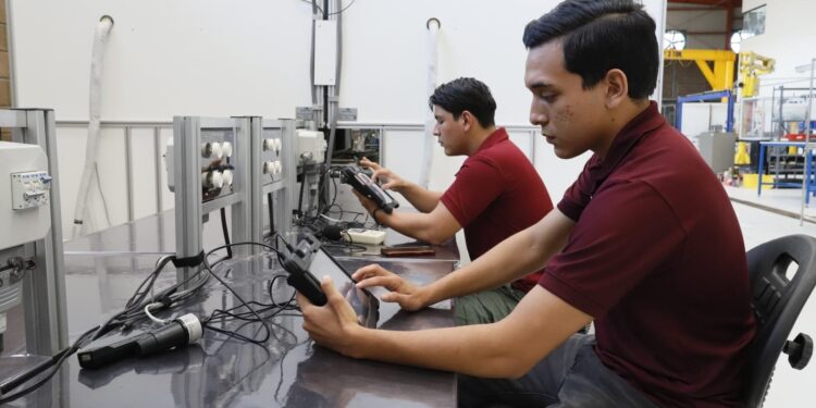 Suma Universidad Tecnológica de Tamaulipas Norte nuevas carreras a su oferta educativa