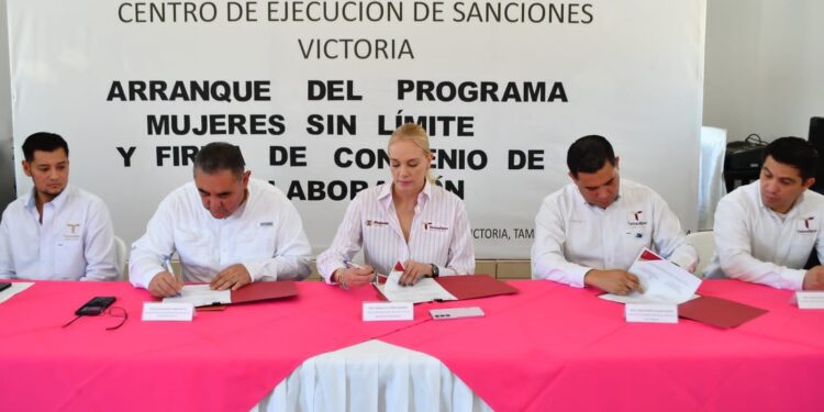 Firman convenio para capacitación laboral, atención psicológica y jurídica a mujeres privadas de la libertad