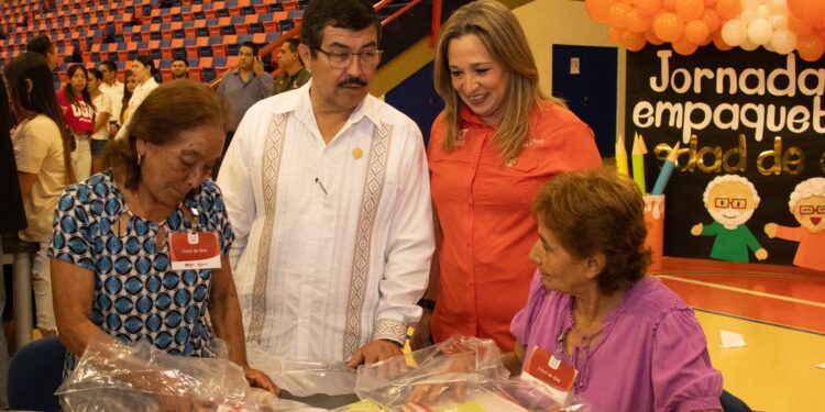 Suma la UAT esfuerzos para apoyar con útiles escolares a estudiantes del sector rural