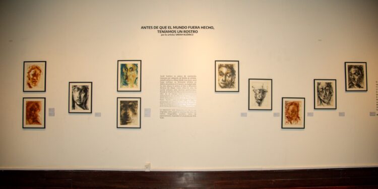 Llega exposición “Antes de que el mundo fuera hecho, teníamos un rostro”