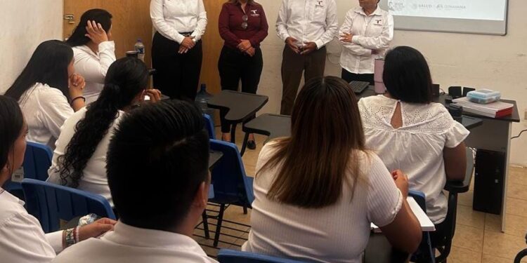 Capacitan a personal de DEMA para brindar pláticas contra adicciones a adolescentes en internamiento