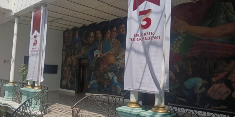 Lista sede para 3er Informe de Gobierno de Eduardo Gattás