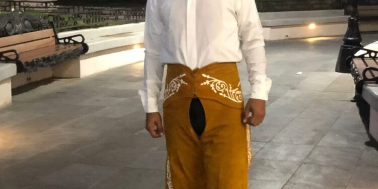 Alumno de la UAT representa a México en Encuentro Internacional de Danza en Ecuador