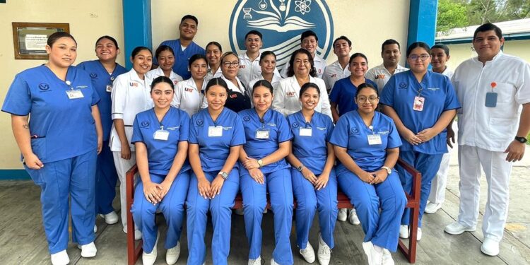 Inicia la UAT en la zona sur un programa de salud integral para estudiantes del CET MAR