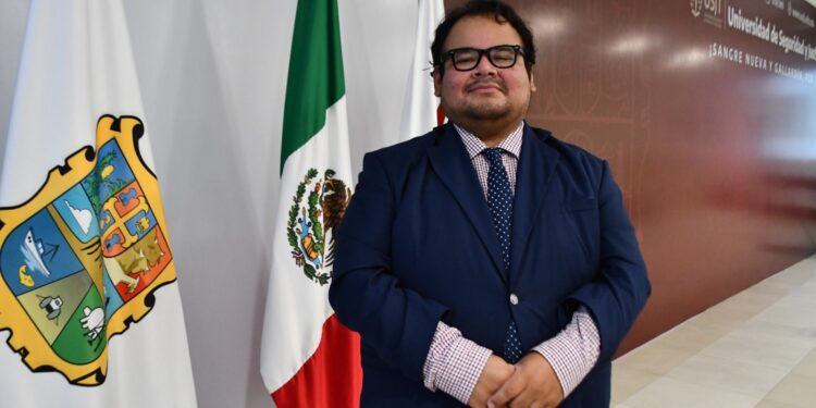 Recibe personal operativo de la SSPT conferencia de derechos humanos enfocada a migración