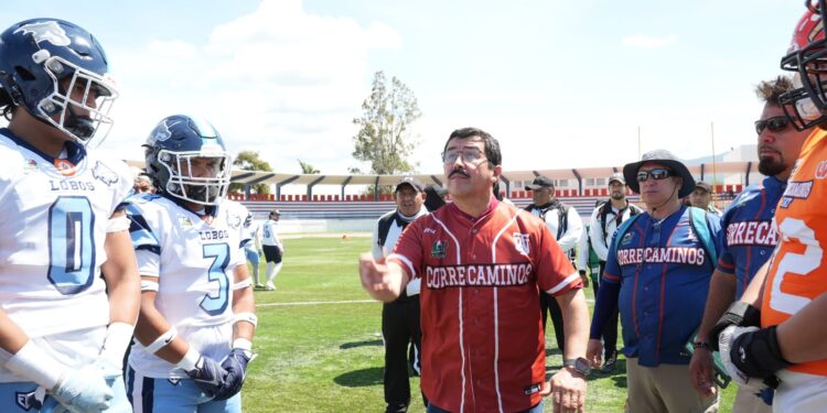 El rector Dámaso Anaya inaugura en la UAT temporada 2024 de la ONEFA