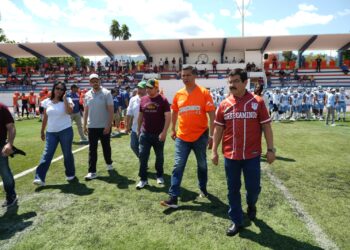 El rector Dámaso Anaya inaugura en la UAT temporada 2024 de la ONEFA