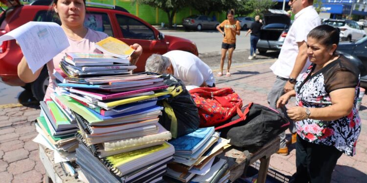 Invita Municipio sumarse  a campaña de reciclaje  de libros y cuadernos