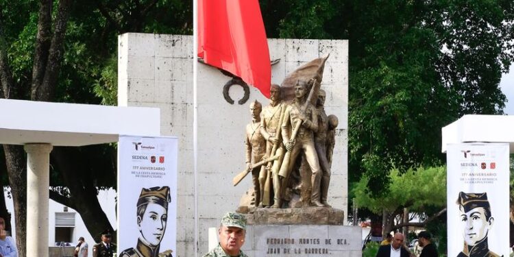 Preside Américo 177 aniversario de la gesta heroica de los Niños Héroes
