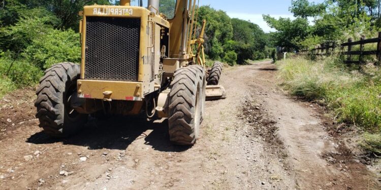 Rehabilita Municipio accesos  y calles dañas por lluvias