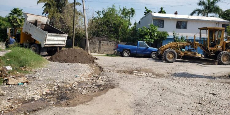 Rehabilita Municipio accesos  y calles dañas por lluvias