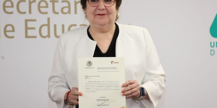 Designan nueva rectora en la Universidad Tecnológica de Altamira