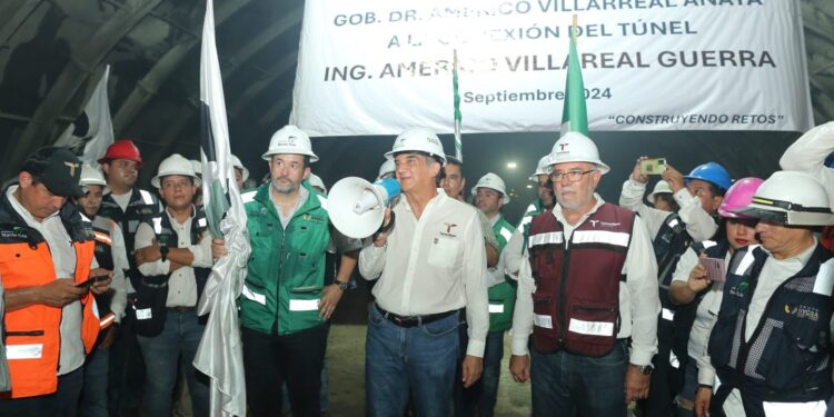 Atestigua Américo conexión de túnel en autopista Mante-Ocampo-Tula