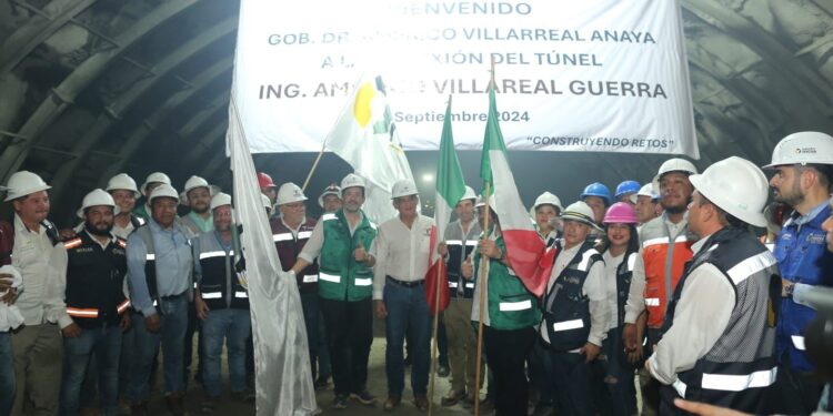 Atestigua Américo conexión de túnel en autopista Mante-Ocampo-Tula