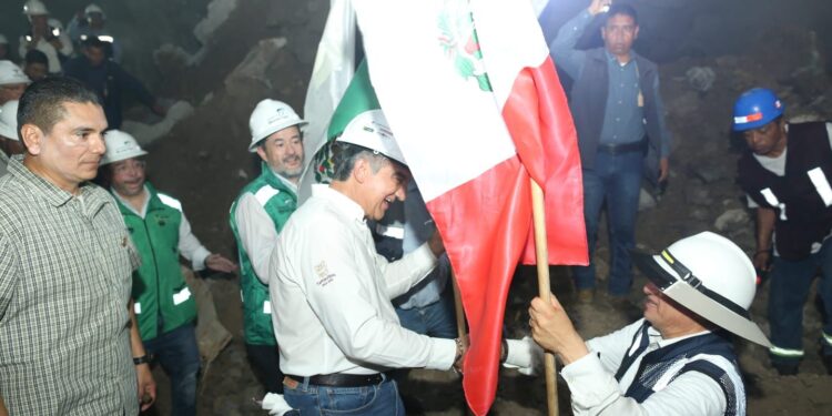 Atestigua Américo conexión de túnel en autopista Mante-Ocampo-Tula