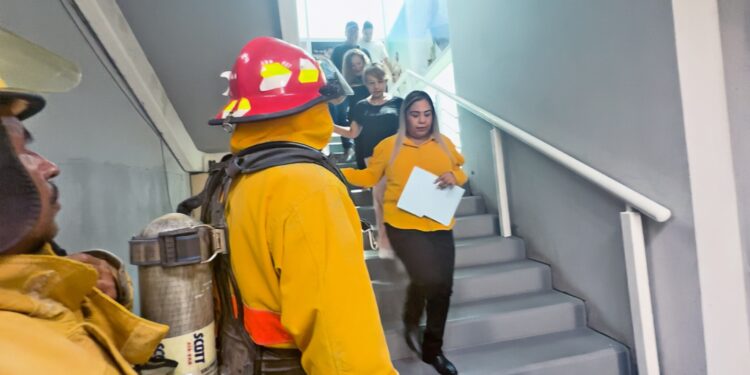 Evacuan 2173 personas en Simulacro Nacional 2024 de Torre Bicentenario