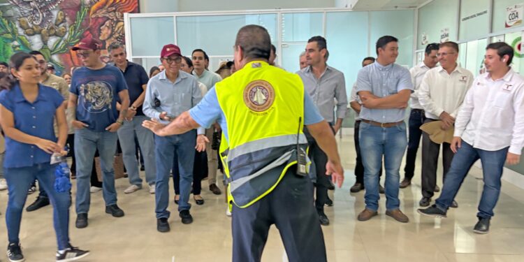 Evacuan 2173 personas en Simulacro Nacional 2024 de Torre Bicentenario