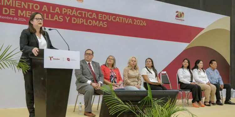 Reconoce y revaloriza Tamaulipas a las y los docentes por sus prácticas educativas
