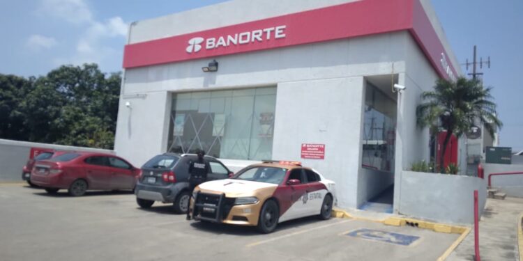 Bancos y cajeros con vigilancia permanente de la Guardia Estatal