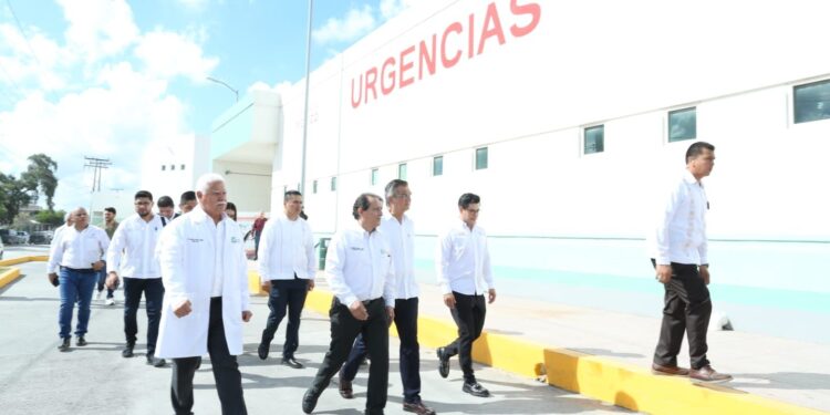 Inaugura Américo albergue y residencia en hospital de Matamoros durante enlace con el presidente AMLO