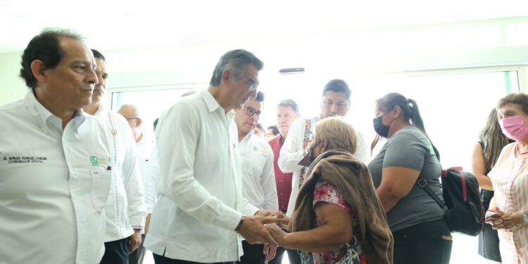Inaugura Américo albergue y residencia en hospital de Matamoros durante enlace con el presidente AMLO