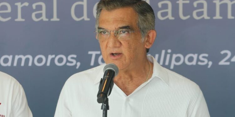 Inaugura Américo albergue y residencia en hospital de Matamoros durante enlace con el presidente AMLO