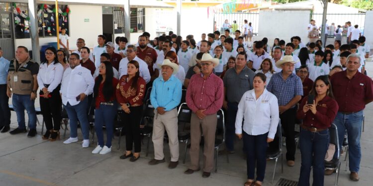 Pide SST vacunar perros y gatos en el marco de la Jornada de Vacunación Antirrábica