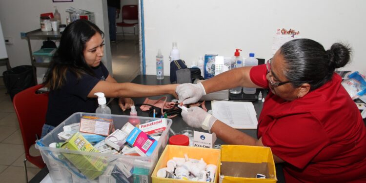 Promueve la UAT campaña de salud preventiva en el Campus Victoria