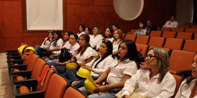 Concluye Programa “Mujeres 4×4”