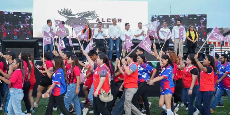 Inaugura Dámaso Anaya la fiesta deportiva del Interfacultades UAT 2024