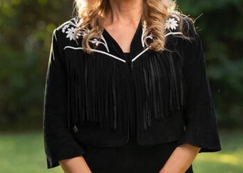 Maki Ortiz lidera Comisión de Medio Ambiente en el Senado