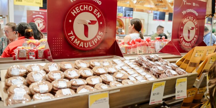 Realiza Economía “Feria de Proveedores de Tiendas GranD”