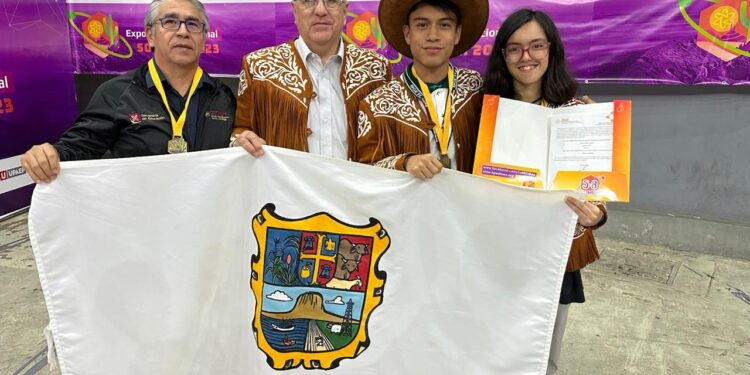 Estudiantes ponen en alto el nombre de Tamaulipas en el mundo