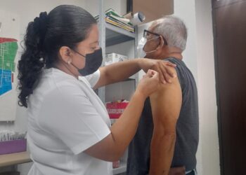 Inicia SST Campaña de Vacunación Invernal