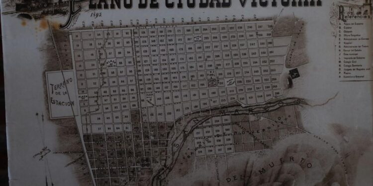 Con fascinante exhibición fotografía inician festejos del 274 Aniversario de Victoria