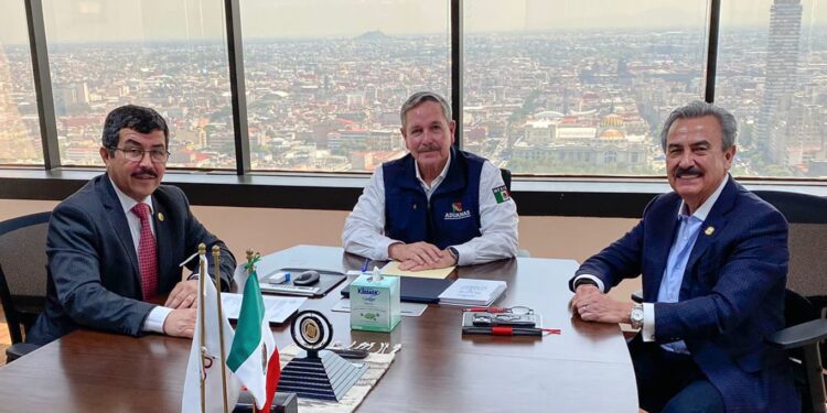 Rector de la UAT sostiene acuerdos con la Agencia Nacional de Aduanas de México