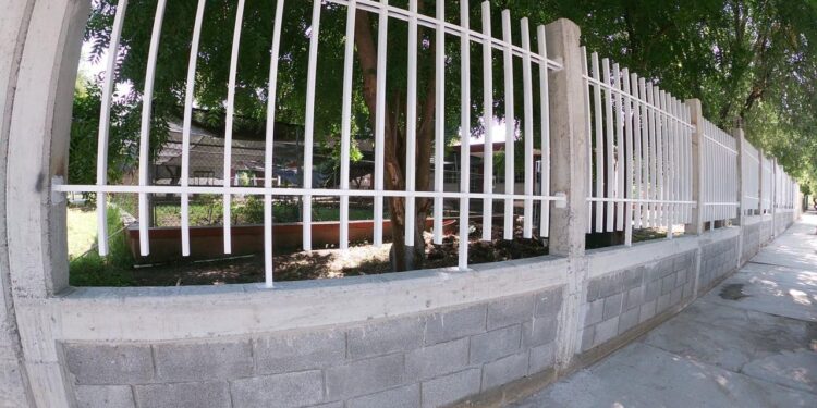 Cumple Lalo Gattás sueño de maestros del CAM “Porfirio Díaz”