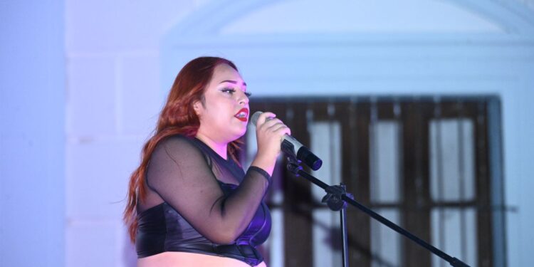 Festejan 274 años de fundación de Victoria