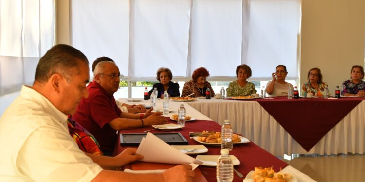 Mantiene SSPT cercanía con asociaciones civiles y presenta resultados