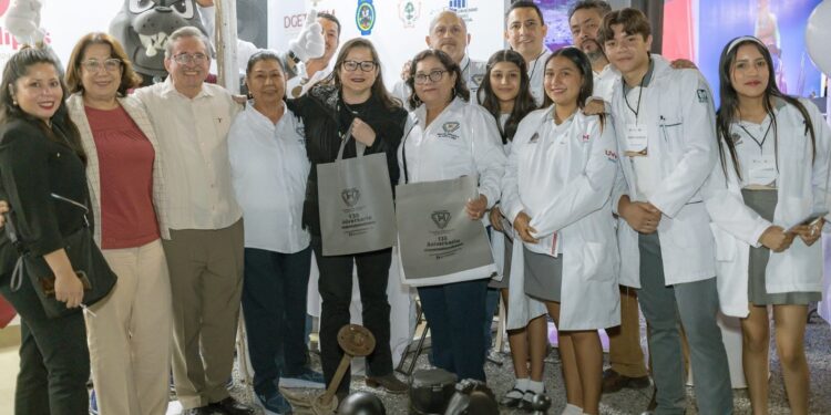 Presenta SET su oferta educativa en Feria Tamaulipas 2024