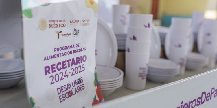 Equipa DIF Tamaulipas a desayunadores escolares y comedores comunitarios del estado