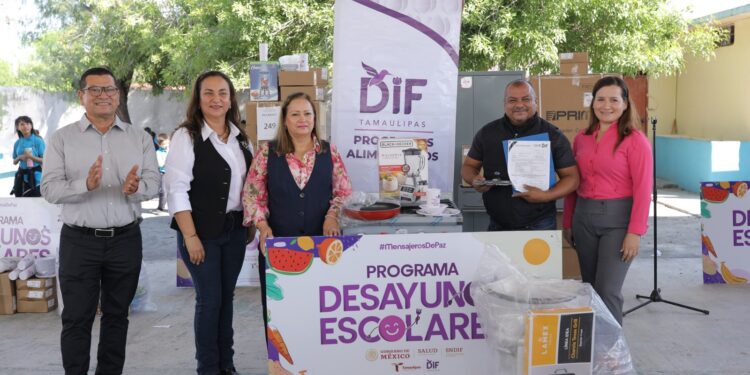 Equipa DIF Tamaulipas a desayunadores escolares y comedores comunitarios del estado